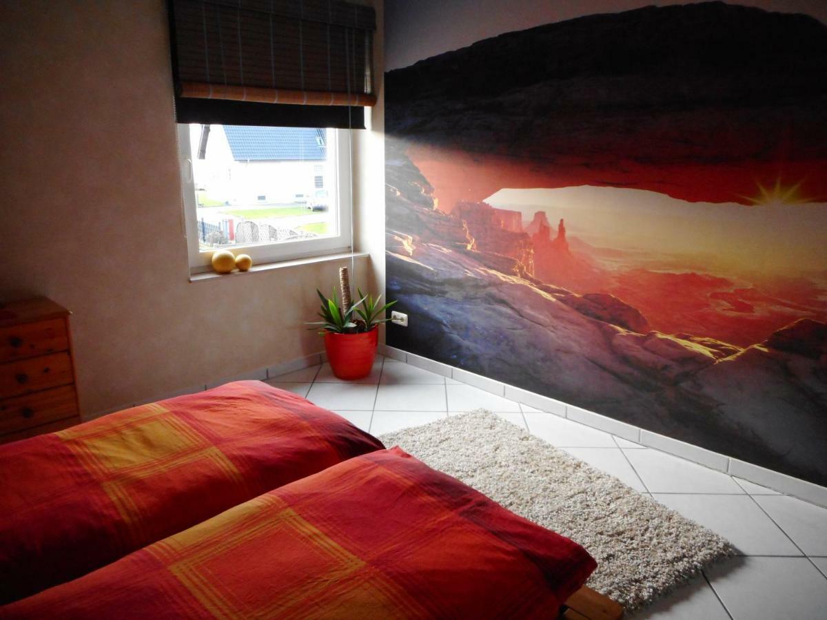 Modernes Ferienhaus Der Besonderen Art Mit Garten Lohne  Dış mekan fotoğraf